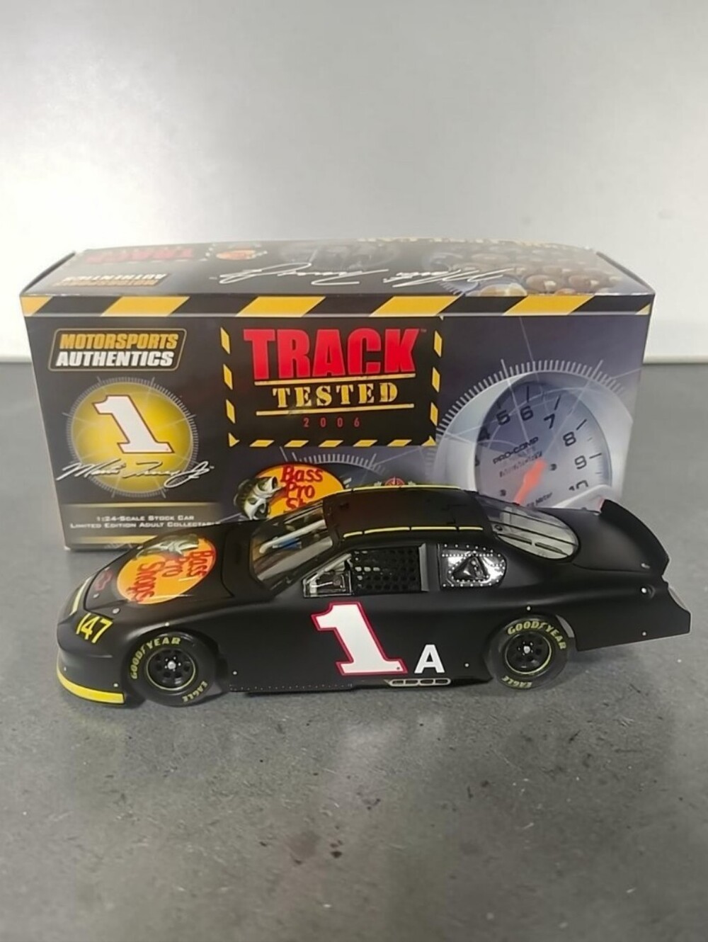 Autographed *Martin Truex Jr #1 Bass Pro Shops "Track Tested" 2006 1/24 Diecast